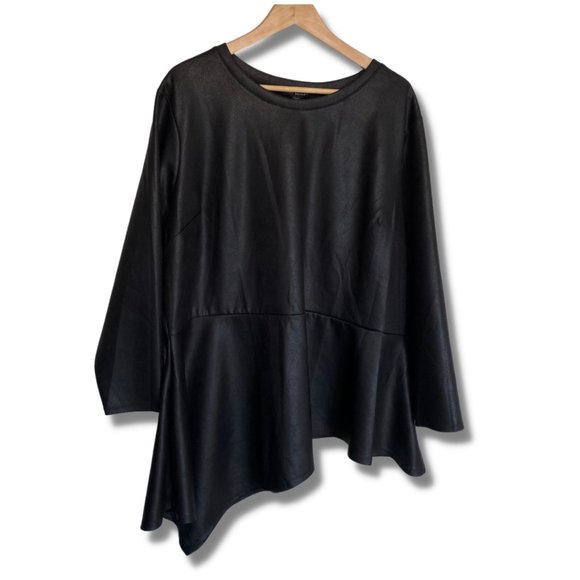 Lane Bryant Asymmetrical Peplum Top Women's size 26-28 NWT - Picture 1 of 11